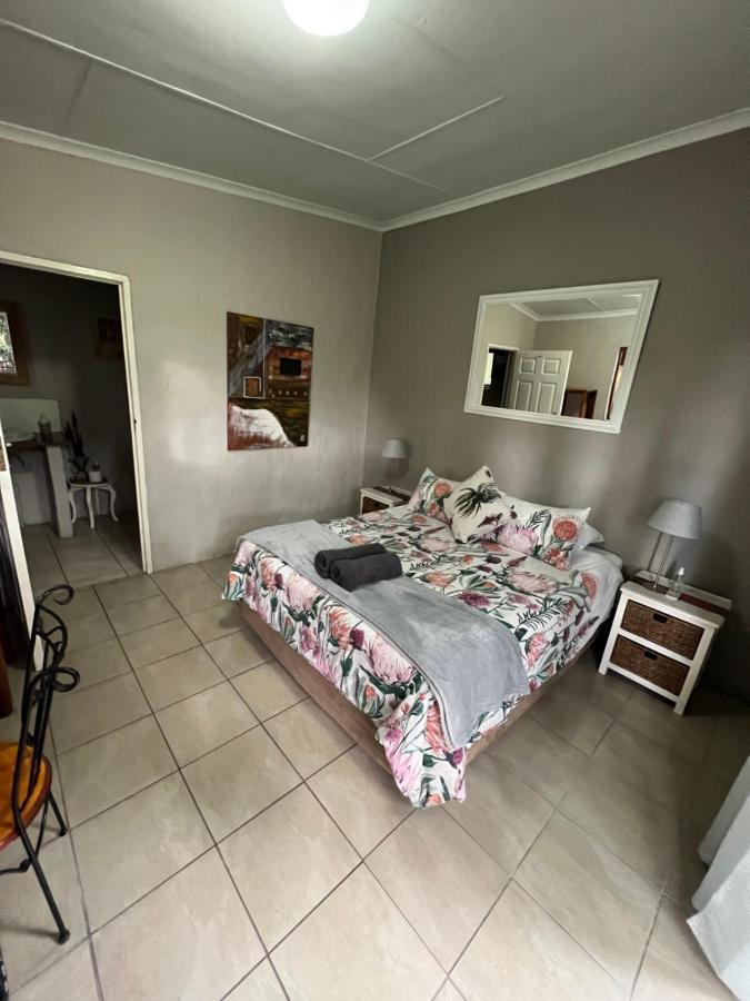 Occi Lodge Mbazwana Екстер'єр фото